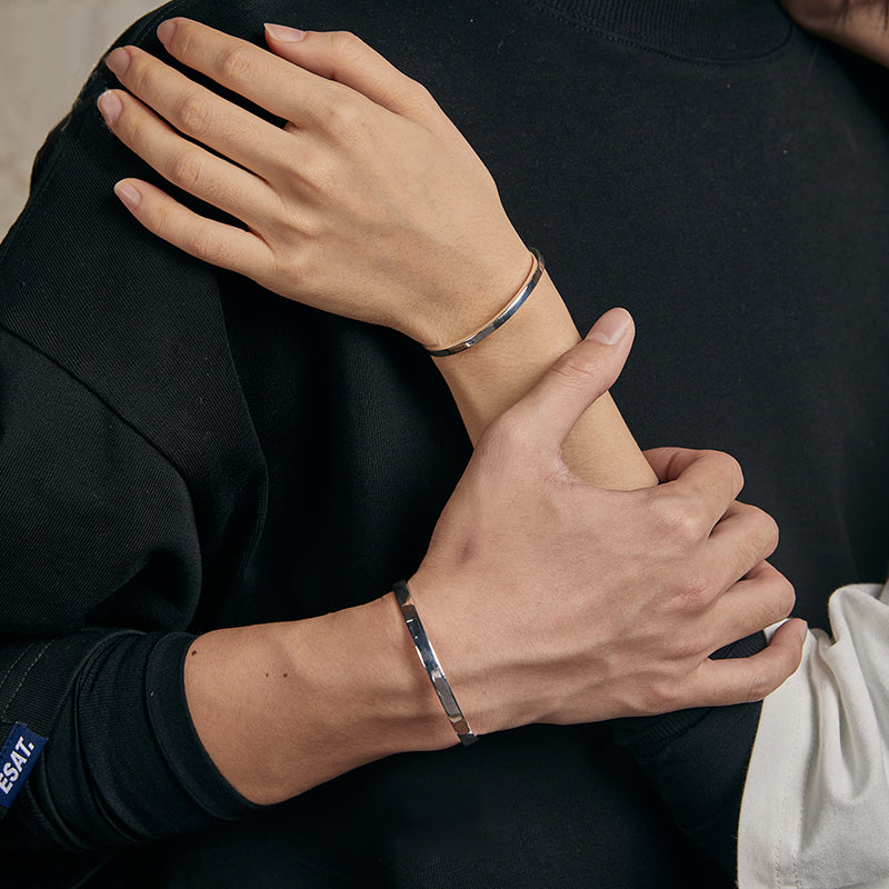 Liebe Cuff Bracelet